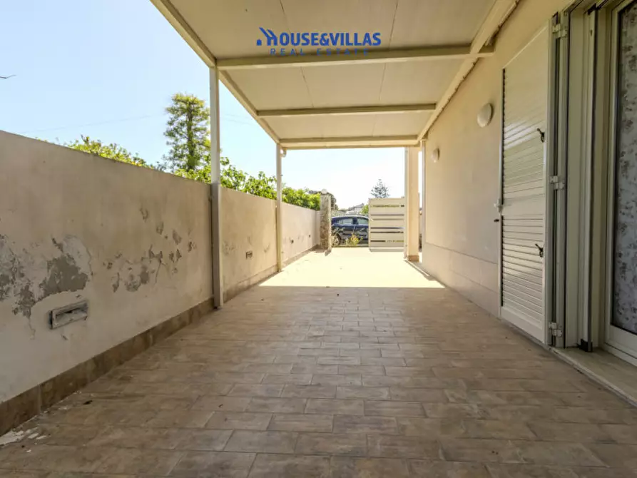 Immagine 15 di Villa in vendita  in Viale Venezia a Pachino