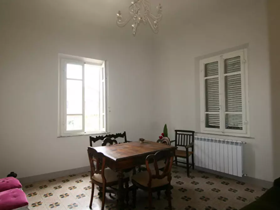 Immagine 4 di Casa indipendente in vendita  a Sinalunga