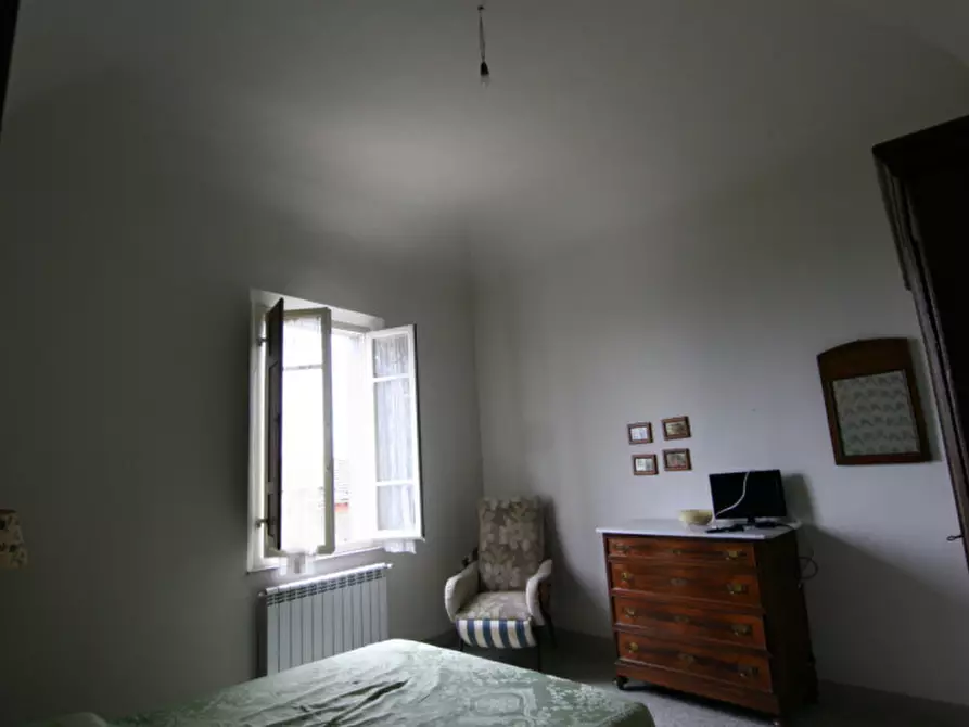 Immagine 7 di Casa indipendente in vendita  a Sinalunga