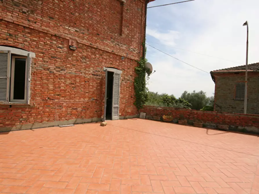 Immagine 21 di Casa indipendente in vendita  a Sinalunga