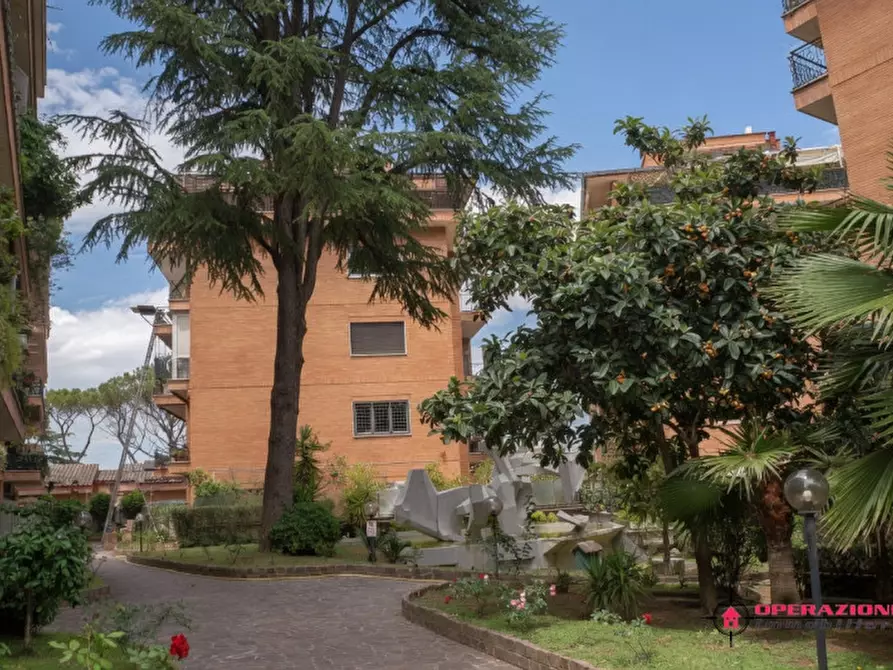 Immagine 1 di Appartamento in vendita  in Via Gallese a Roma