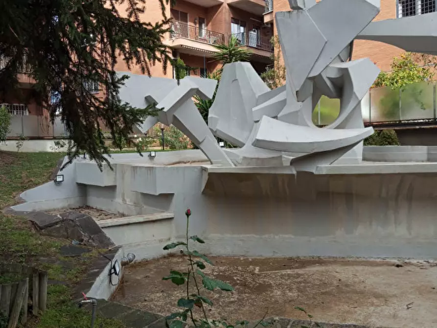 Immagine 5 di Appartamento in vendita  in Via Gallese a Roma