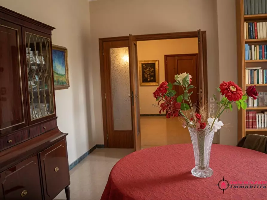 Immagine 6 di Appartamento in vendita  in Via Gallese a Roma
