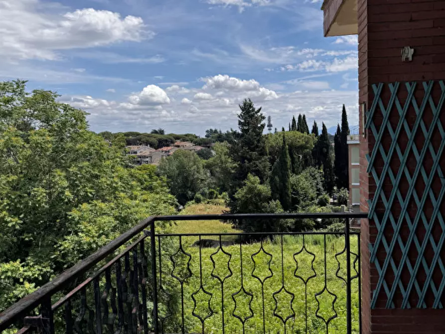 Immagine 24 di Appartamento in vendita  in Via Gallese a Roma