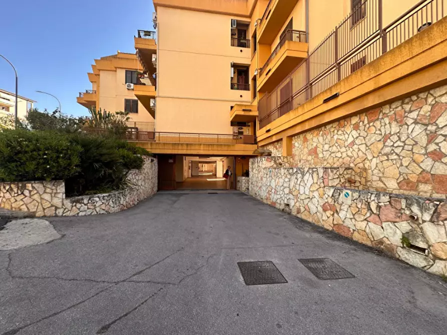 Immagine 23 di Appartamento in vendita  in VIA CAMILLO BENSO CONTE DI COVOUR, 6 a Casteldaccia
