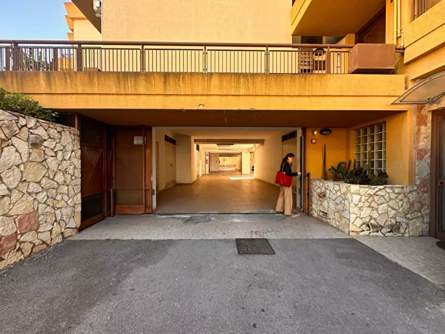 Immagine 26 di Appartamento in vendita  in VIA CAMILLO BENSO CONTE DI COVOUR, 6 a Casteldaccia