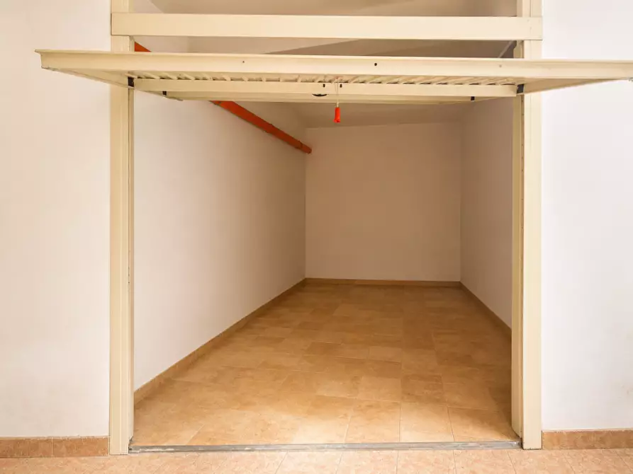 Immagine 27 di Appartamento in vendita  in VIA CAMILLO BENSO CONTE DI COVOUR, 6 a Casteldaccia