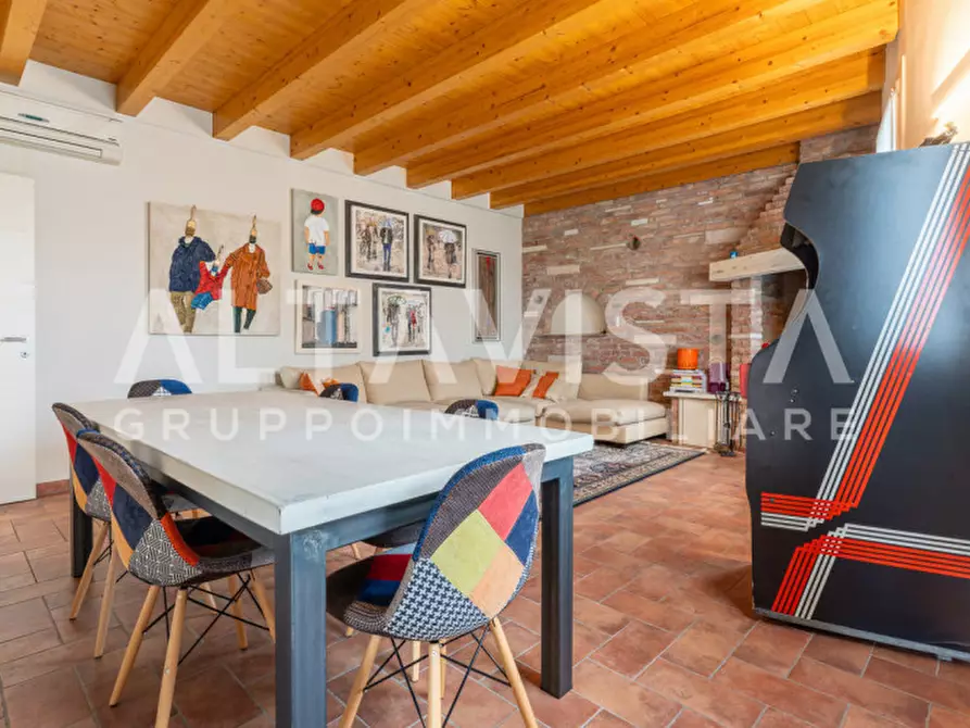 Immagine 27 di Villa in vendita  in Via Quattro Novembre a Carpenedolo