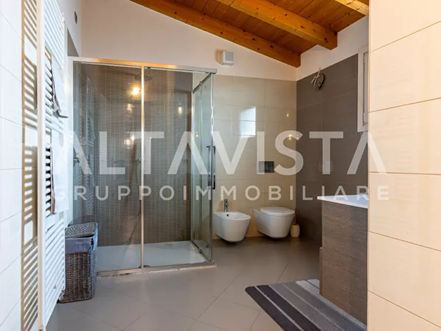 Immagine 49 di Villa in vendita  in Via Quattro Novembre a Carpenedolo