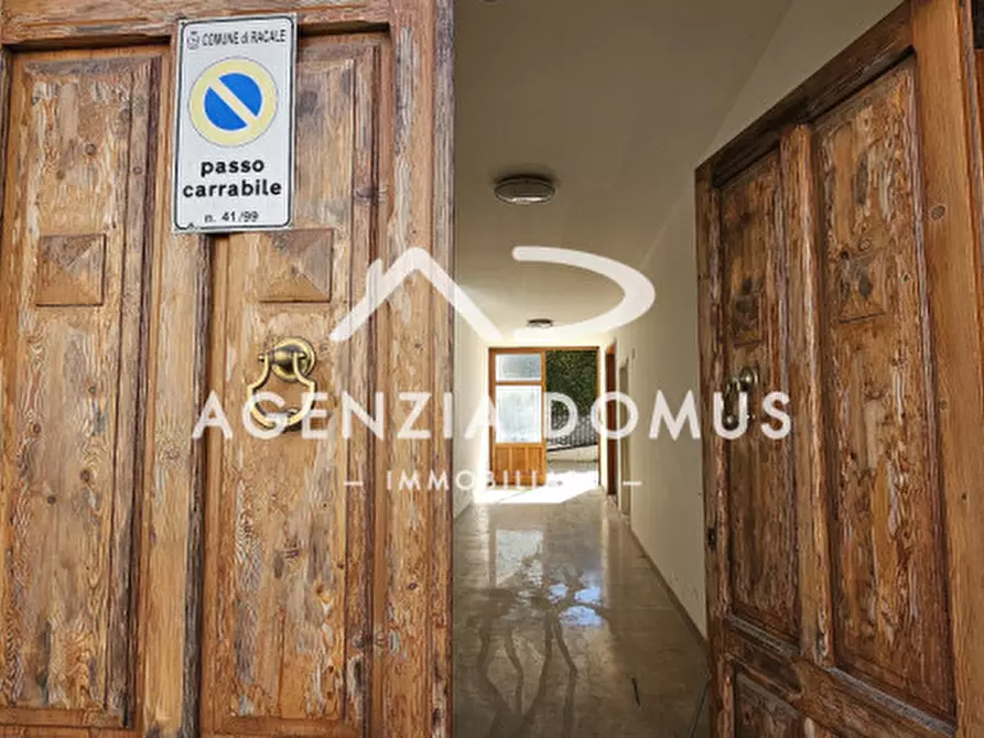 Immagine 4 di Casa bifamiliare in vendita  in via Principe di Napoli 60 a Racale