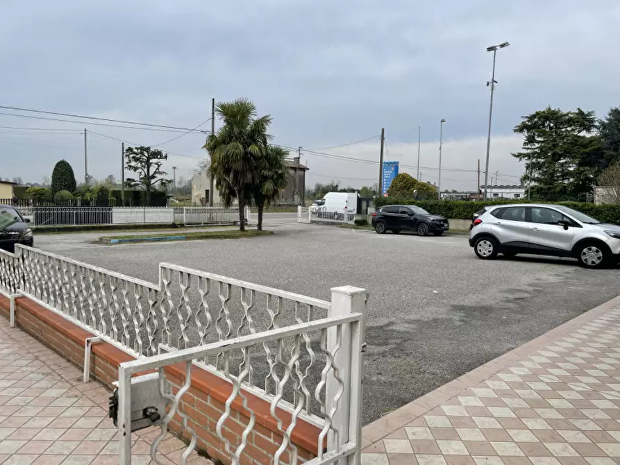 Immagine 12 di Capannone industriale in vendita  in via padana a Sant'angelo Di Piove Di Sacco