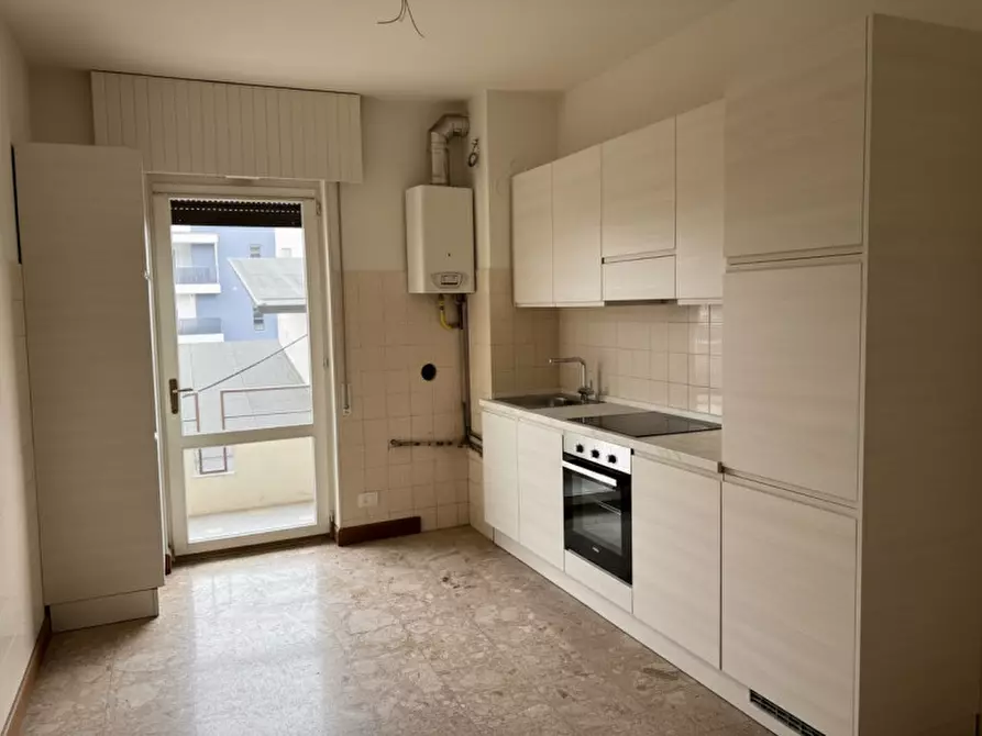 Immagine 6 di Appartamento in vendita  in Via Bernucci a Bassano Del Grappa