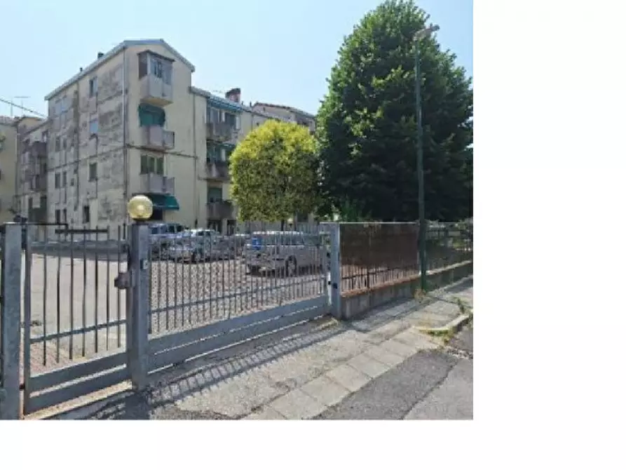 Immagine 1 di Appartamento in vendita  in Via Zen 33 a Venezia