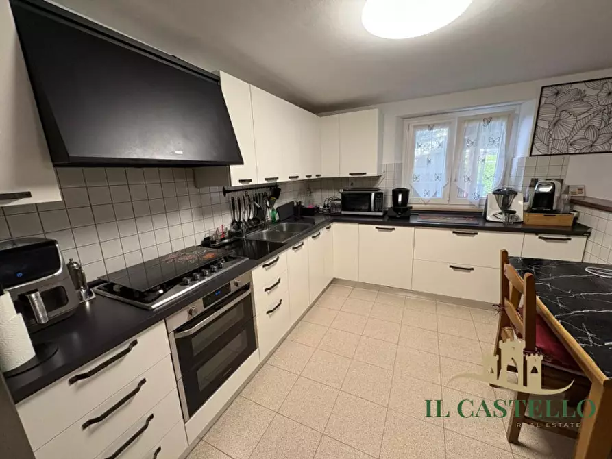 Immagine 3 di Casa indipendente in vendita  in Palazzetta a Castiglione Del Lago