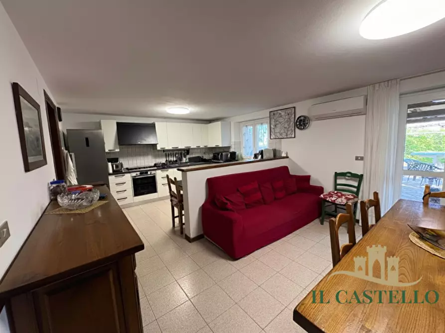 Immagine 8 di Casa indipendente in vendita  in Palazzetta a Castiglione Del Lago