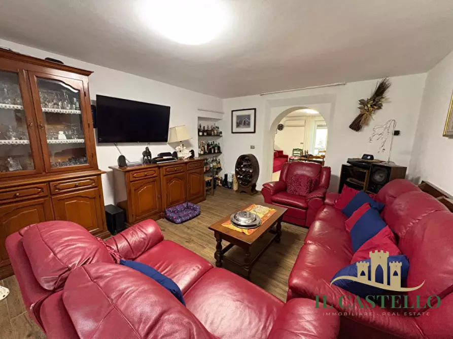 Immagine 9 di Casa indipendente in vendita  in Palazzetta a Castiglione Del Lago