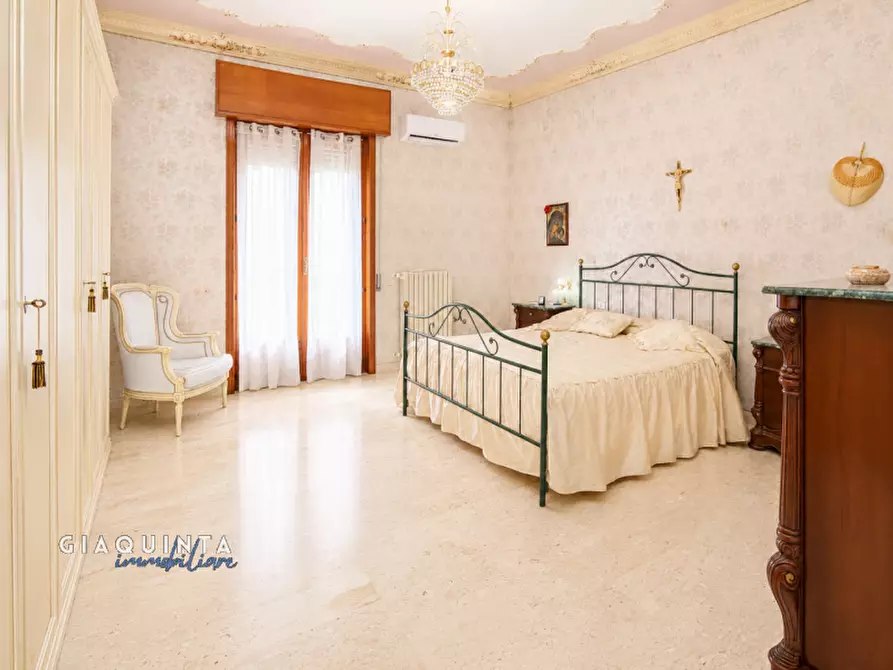 Immagine 6 di Casa bifamiliare in vendita  in Via Pietro Maroncelli snc a Palagonia
