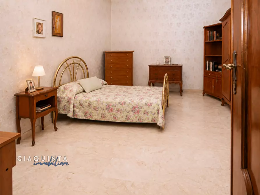 Immagine 7 di Casa bifamiliare in vendita  in Via Pietro Maroncelli snc a Palagonia