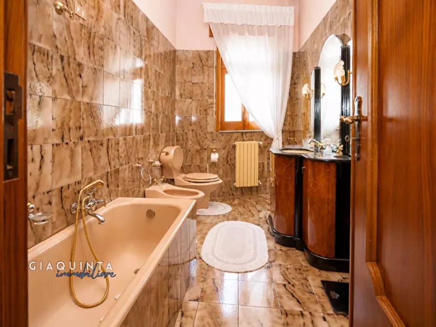 Immagine 9 di Casa bifamiliare in vendita  in Via Pietro Maroncelli snc a Palagonia