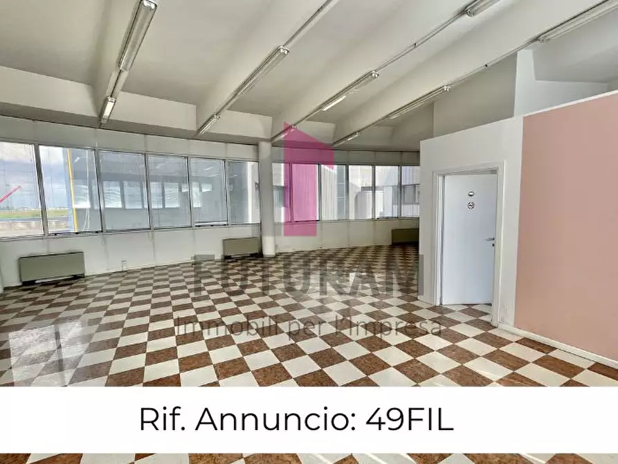 Immagine 1 di Ufficio in vendita  in Via Fabio Filzi a Vicenza
