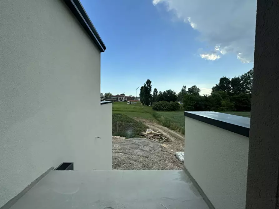 Immagine 15 di Casa trifamiliare in vendita  in Via dei Comuni a Noventa Di Piave
