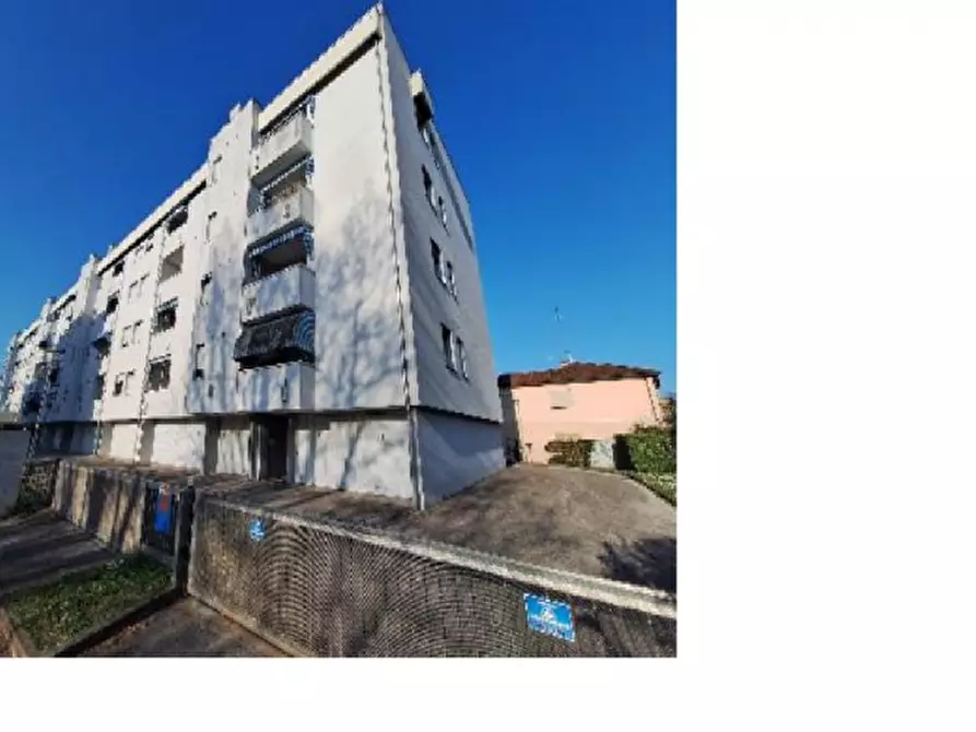 Immagine 1 di Appartamento in vendita  in Via Chiarin 16 a Venezia