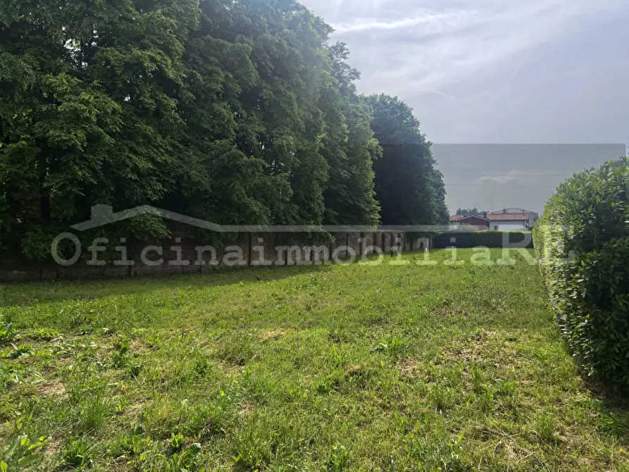 Immagine 2 di Terreno in vendita  a Fiesso D'artico