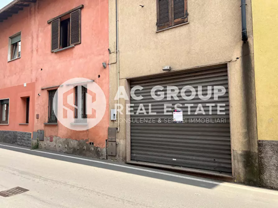 Immagine 4 di Negozio in affitto  in Via Italia a Uboldo