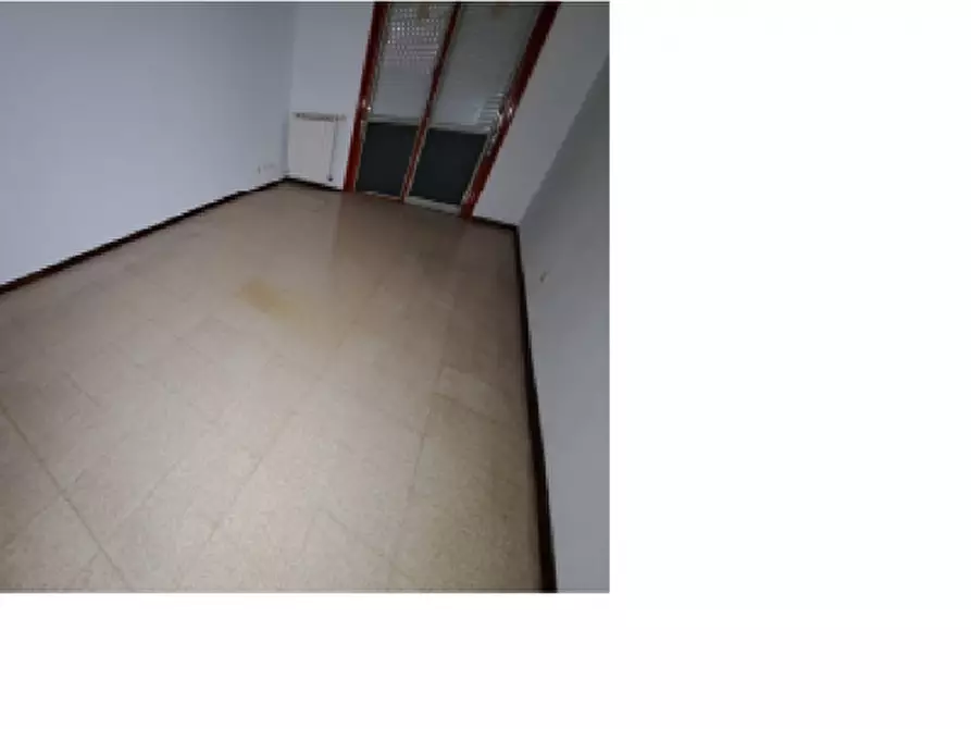 Immagine 5 di Appartamento in vendita  in Via Bagaron,16 a Venezia