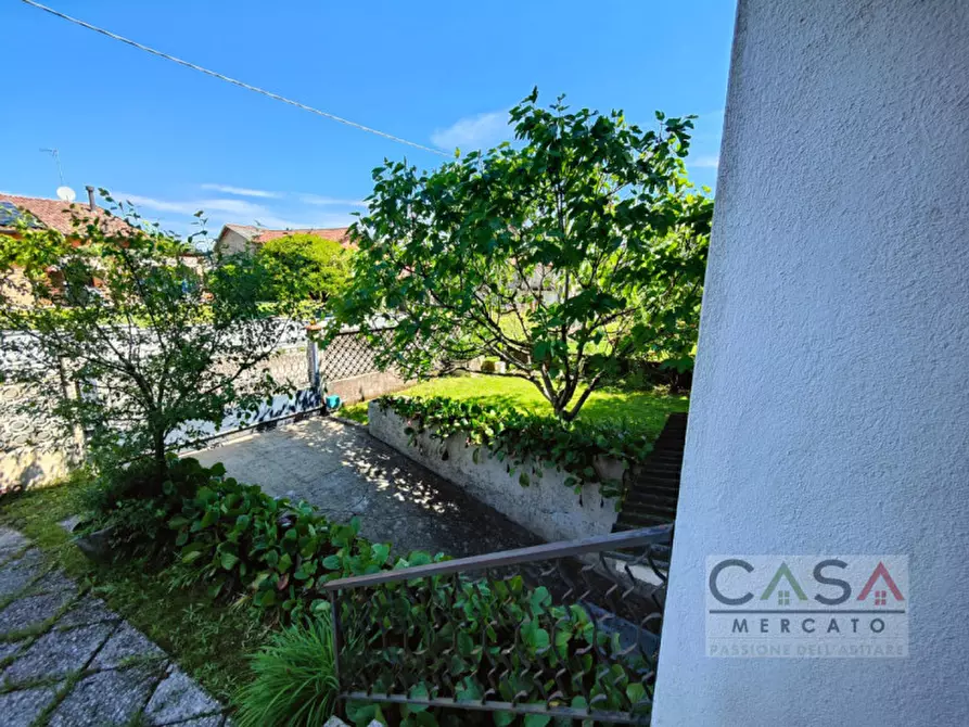 Immagine 2 di Casa bifamiliare in vendita  in Via del Molino 8 a Cordenons