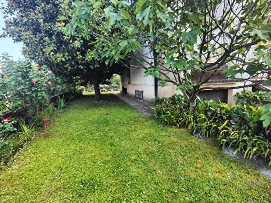 Immagine 4 di Casa bifamiliare in vendita  in Via del Molino 8 a Cordenons