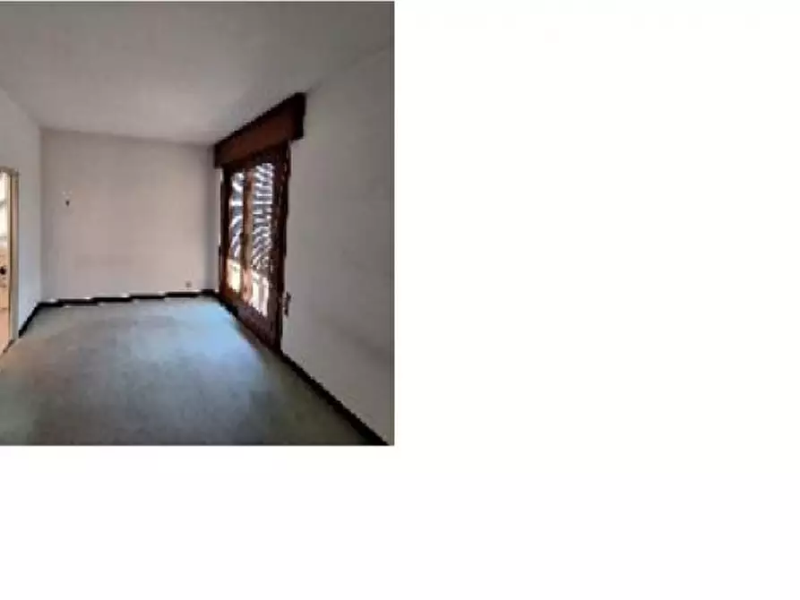 Immagine 3 di Appartamento in vendita  in Via Perlan 39 a Venezia