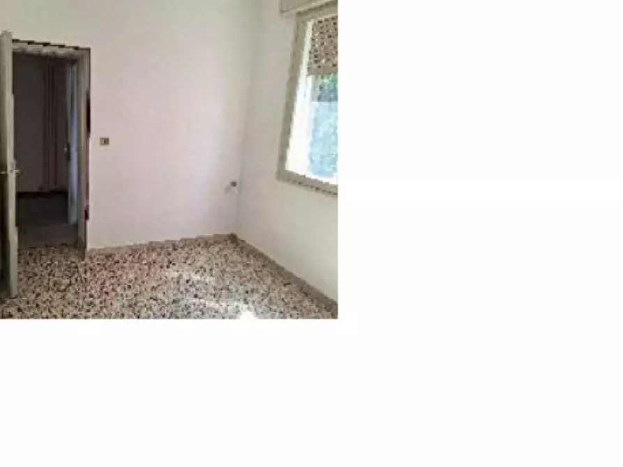 Immagine 4 di Appartamento in vendita  in Via Perlan 39 a Venezia