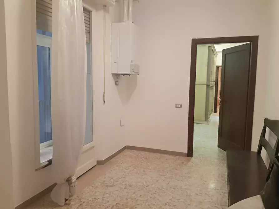 Immagine 9 di Camera in affitto  in VIA IV NOVEMBRE 3 a Macerata