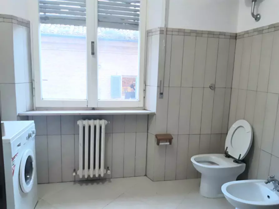 Immagine 10 di Camera in affitto  in VIA IV NOVEMBRE 3 a Macerata
