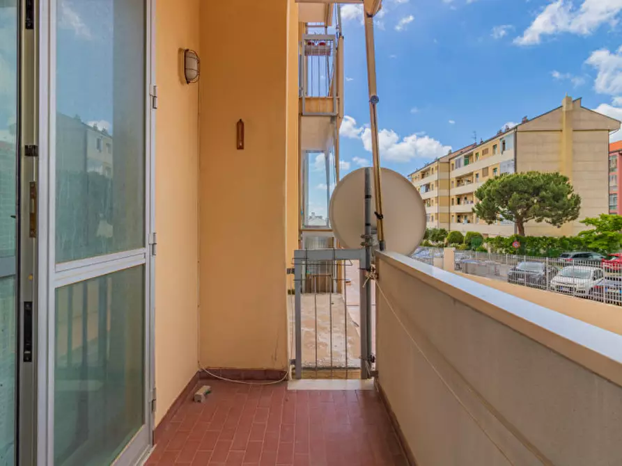 Immagine 12 di Appartamento in vendita  in Via Chiappino a Savona