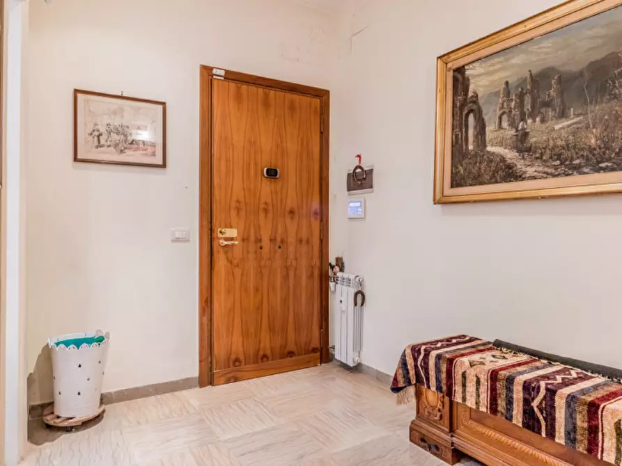 Immagine 31 di Appartamento in vendita  in Via Franco Sacchetti a Roma
