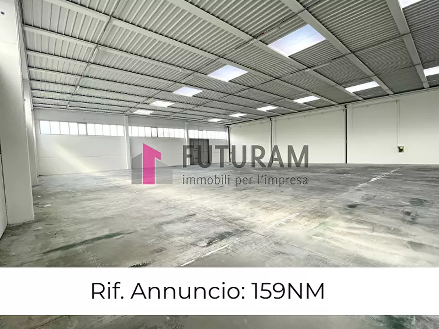 Immagine 1 di Capannone industriale in affitto  in VIA ROMA 1 a Mira