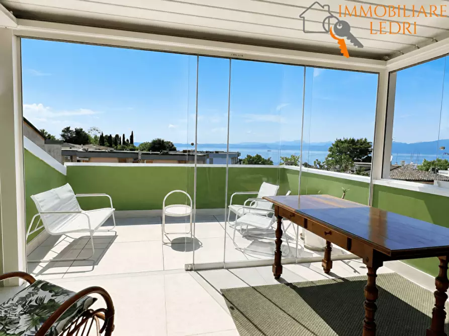 Immagine 18 di Villa in vendita  in Via XX Settembre a Bardolino