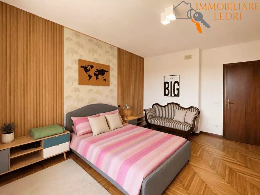 Immagine 22 di Villa in vendita  in Via XX Settembre a Bardolino