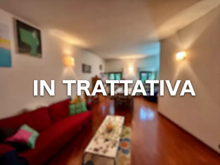 Immagine 1 di Appartamento in vendita  in via belfiore a Verona