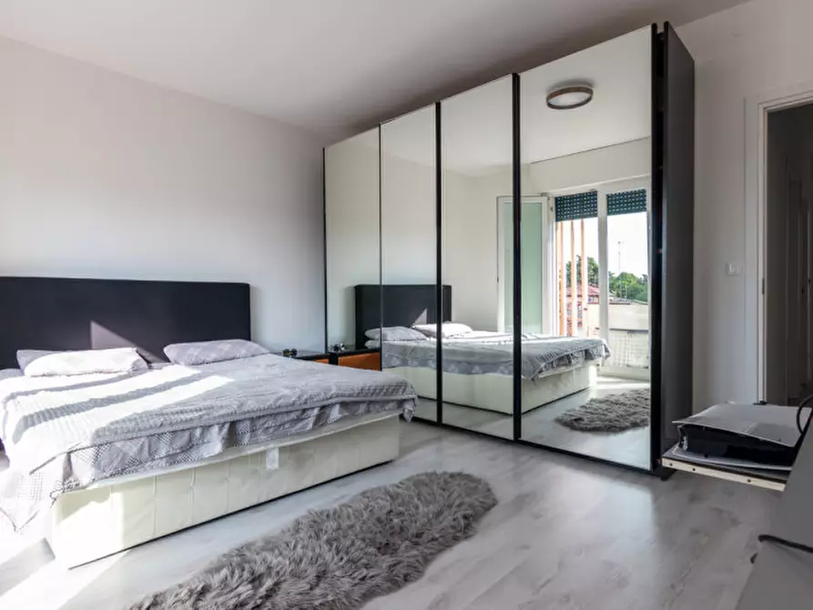 Immagine 2 di Appartamento in vendita  in Via Armistizio 77 a Padova