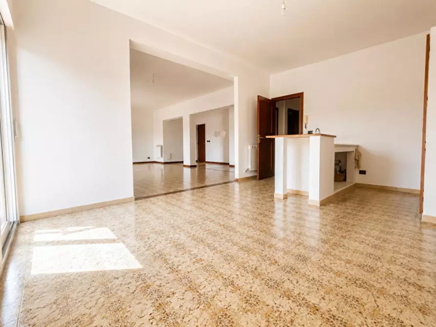 Immagine 15 di Appartamento in vendita  a Palermo