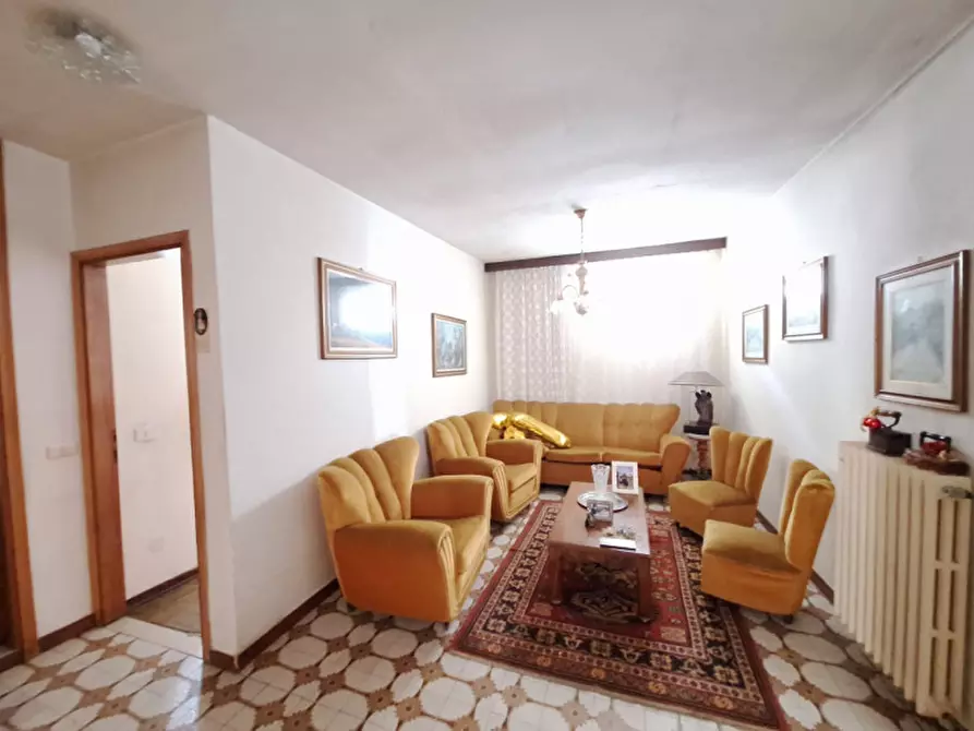 Immagine 12 di Appartamento in vendita  in Via Nino Bedendo a Rovigo