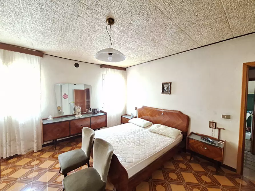 Immagine 19 di Appartamento in vendita  in Via Nino Bedendo a Rovigo