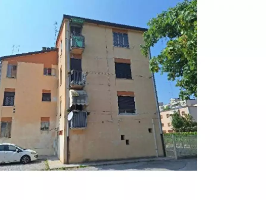 Immagine 1 di Appartamento in vendita  in Via Vallenari 17 a Venezia