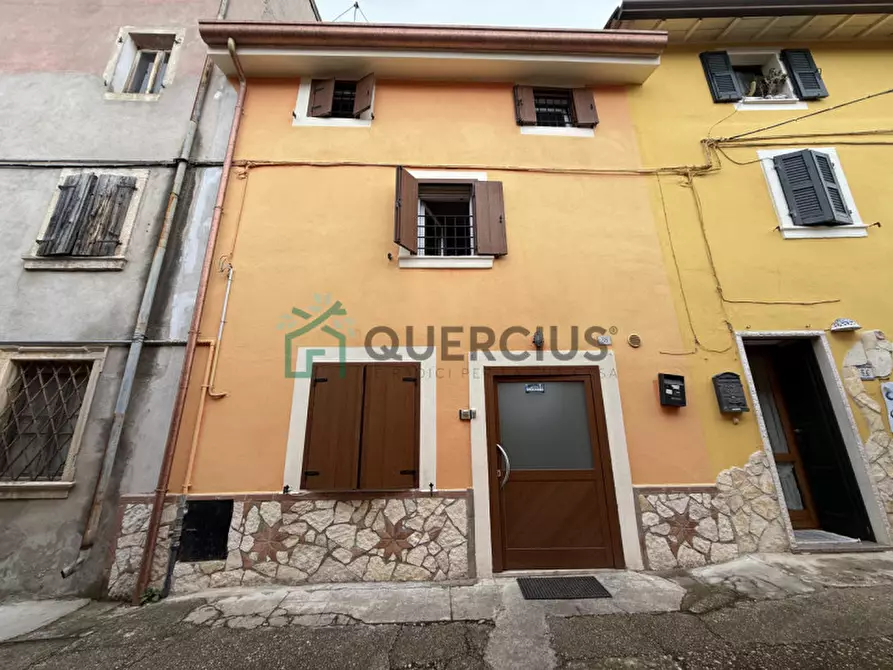 Immagine 1 di Villetta a schiera in vendita  in Via Dante Alighieri a Monteforte D'alpone