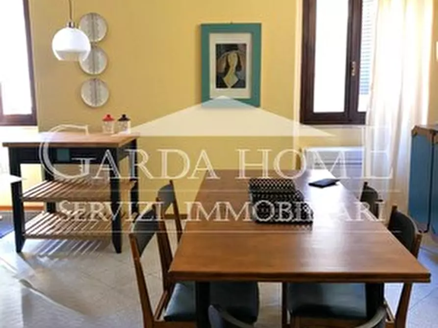 Immagine 8 di Appartamento in vendita  in Piazza Matteotti a Desenzano Del Garda