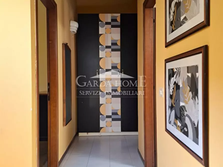 Immagine 20 di Appartamento in vendita  in Piazza Matteotti a Desenzano Del Garda