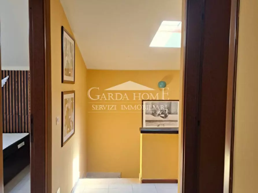 Immagine 21 di Appartamento in vendita  in Piazza Matteotti a Desenzano Del Garda